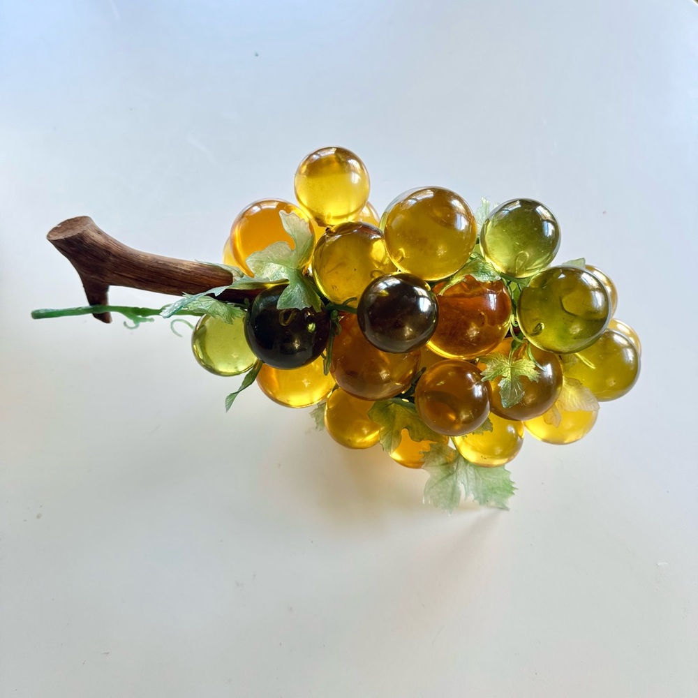 Vintage Mid Century Modern Grapes